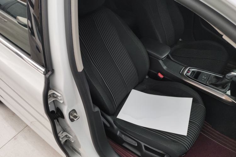 Used Peugeot 408 2018 Revised 350THP Automatic Luxury Edition Right Front Seat