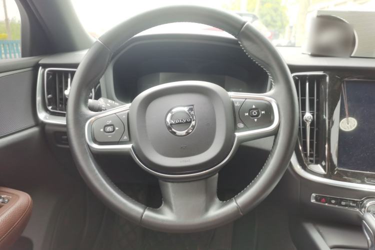 Used Volvo S60 2021 T4 Zhiyi Luxury Edition Steering Wheel
