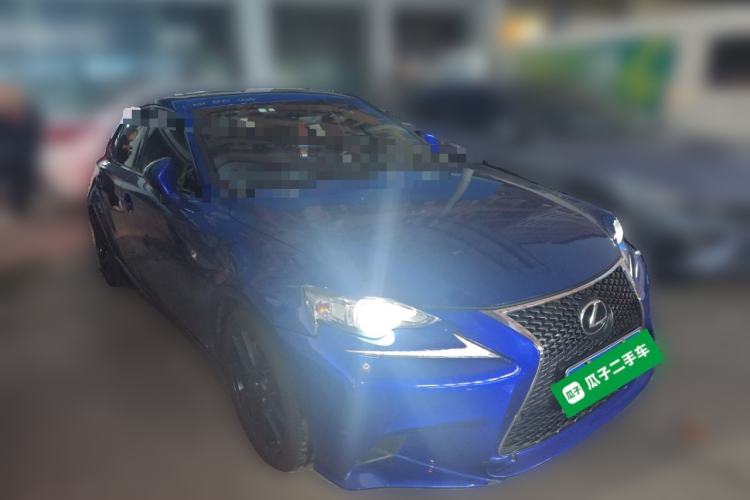 Used Lexus IS 2015 200t F SPORT
