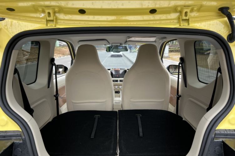 Used Wuling Hongguang MINIEV 2024 3rd Generation 215km Advanced Version
