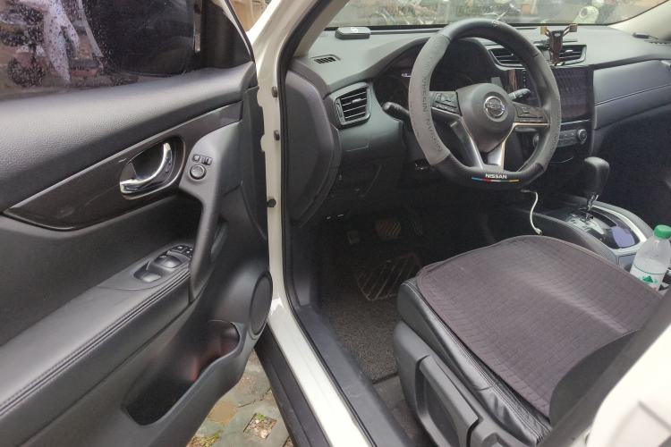 Used Nissan X-Trail 2017 2.0L CVT Comfort Edition 2WD