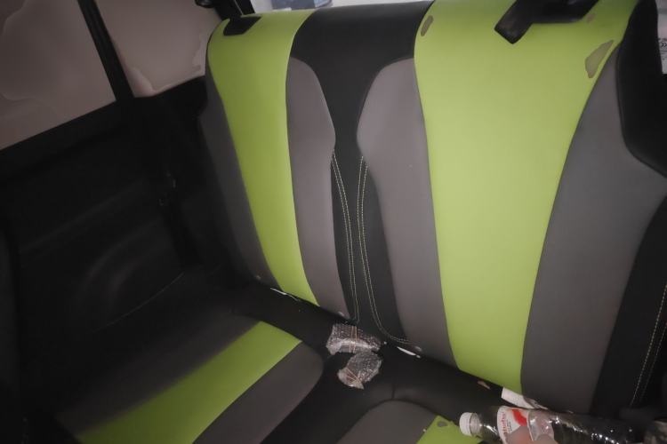 Used Roewe Clever 2021 302 km New Four-Seater Super-Efficient Version