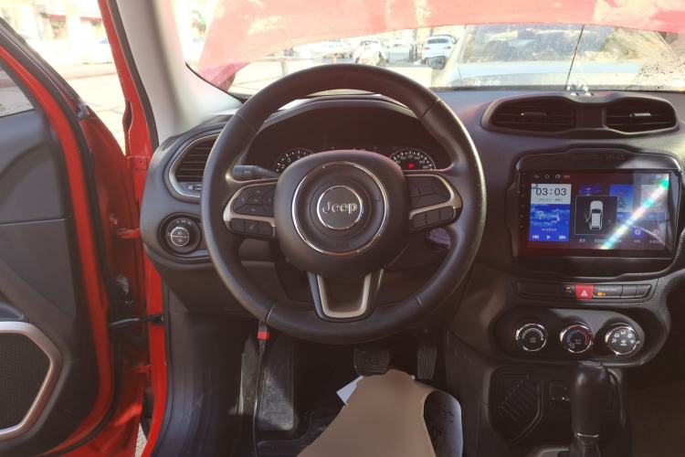 Used Jeep Renegade 2017 180T Automatic High-Energy Version
