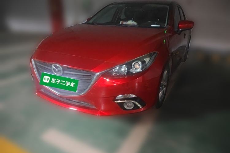Used Mazda 3 Axela 2016 Sedan 1.5L Automatic Luxury Model