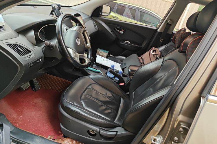 Used Hyundai ix35 2015 2.0L Automatic 2WD Smart Version China V Standard