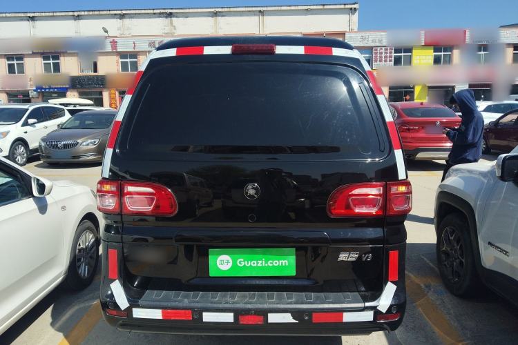 Used FORTHING Lingzhi 2023 V3 1.6L Base Model 2 Seats Rear