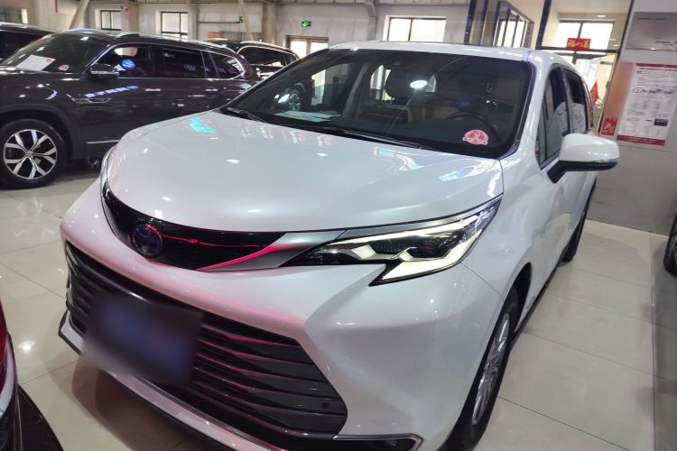 Used Toyota SIENNA 2021 2.5L Hybrid Luxury Edition