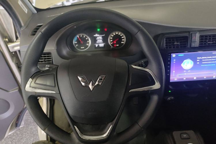 Used Wuling Rongguang EV 2020 Basic Version 7-Seater 300 km