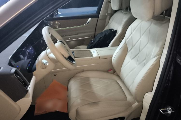 Used Hima AITO M9 2025 Extended-Range Ultra Version 52 kWh 6-Seater