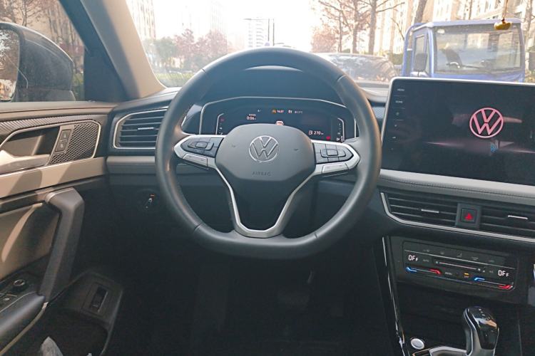 Used Volkswagen Tayron 2023 330TSI Two-Wheel-Drive Luxury Plus Advanced Version
