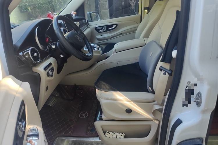 Used Mercedes-Benz V-Class 2016 V 260 Prestige Edition
