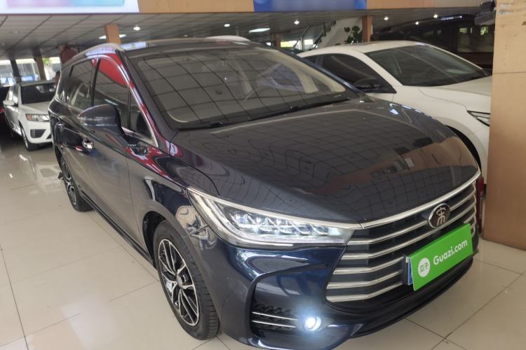 Used BYD Song MAX 2018 1.5T Automatic Smart Connect Elite Model with 6 Seats