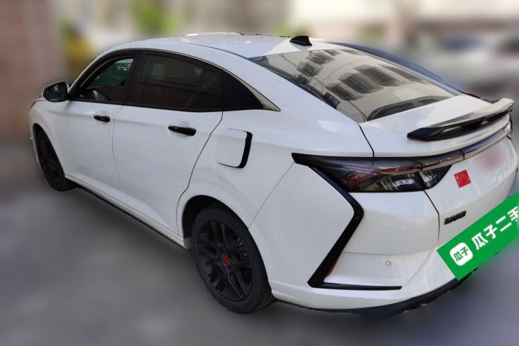 Used Dongfeng Aeolus Yixuan 2022 230T Automatic Adaptive-Beam Knight Edition
