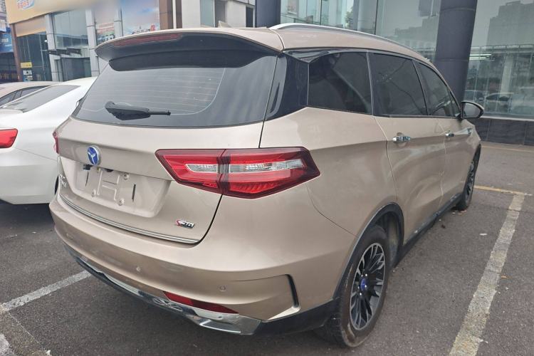 Used TRAUM S70 2018 1.5T Automatic Comfort Model 7 Seats
