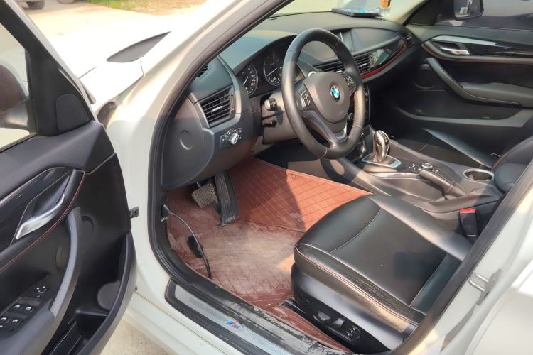 Used BMW X1 2015 sDrive18i Fashion Upgrade Edition
