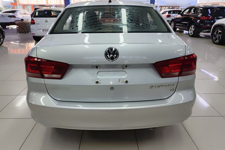 Used Volkswagen Santana 2013 1.6L Manual Luxury Edition