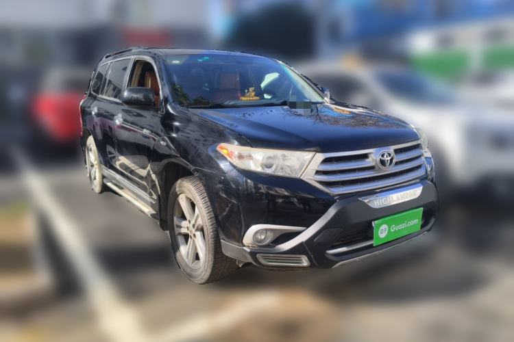 Used Toyota Highlander 2012 2.7L Two-Wheel Drive 7-Seater Luxury Edition Front Right 45 Deg