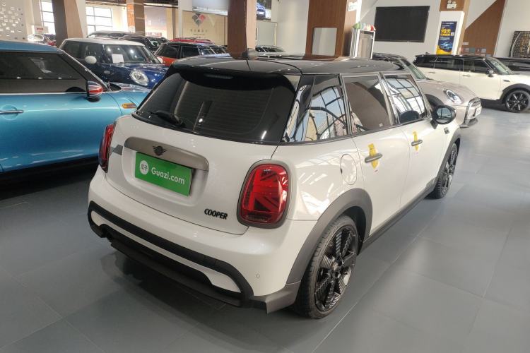 Used MINI MINI 2023 1.5T COOPER King's Cross Special Edition Five-Door Version