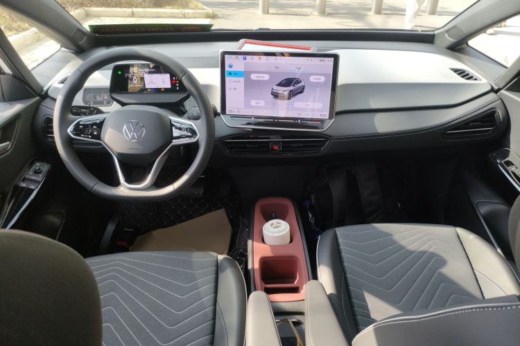 Used Volkswagen ID.3 2025 Smart Edition Outstanding Model
