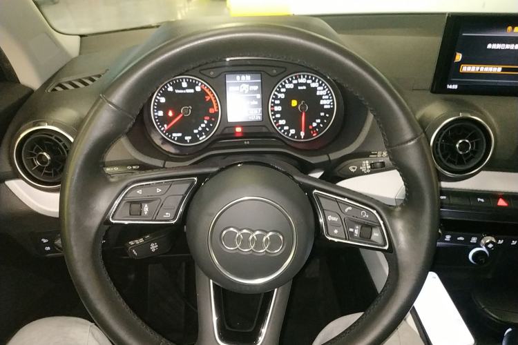 Used Audi Q2L 2018 35 TFSI Fashionable & Elegant Version China VI Emission Standard
