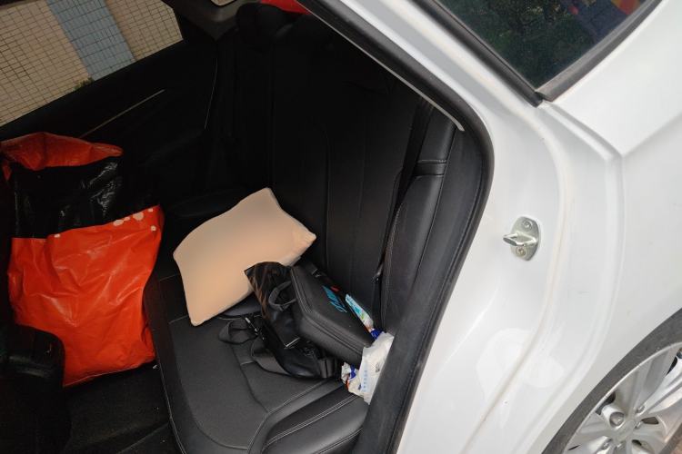 Used Buick GT 2021 Revised Version Flagship 1.5L Automatic Elite Edition Left Rear Seat