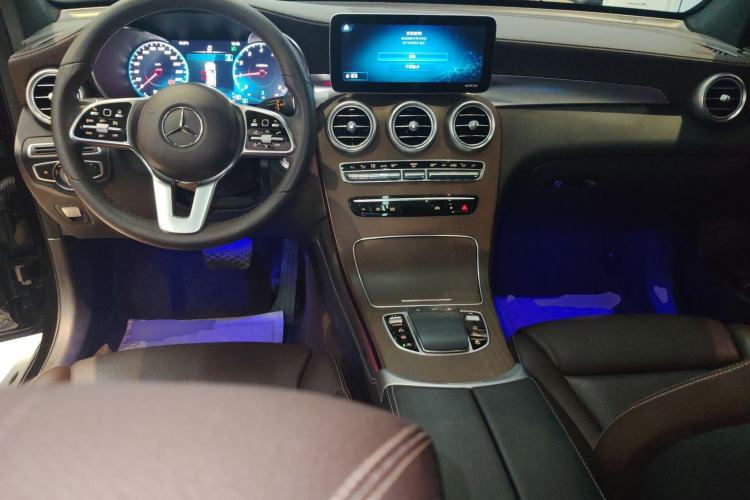 Used Mercedes-Benz GLC 2020 Facelift GLC 300 L 4MATIC Dynamic Edition