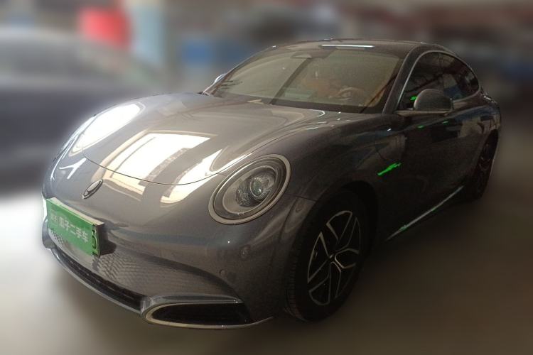 Used ORA Lightning Cat 2022 555 km Luxury Edition