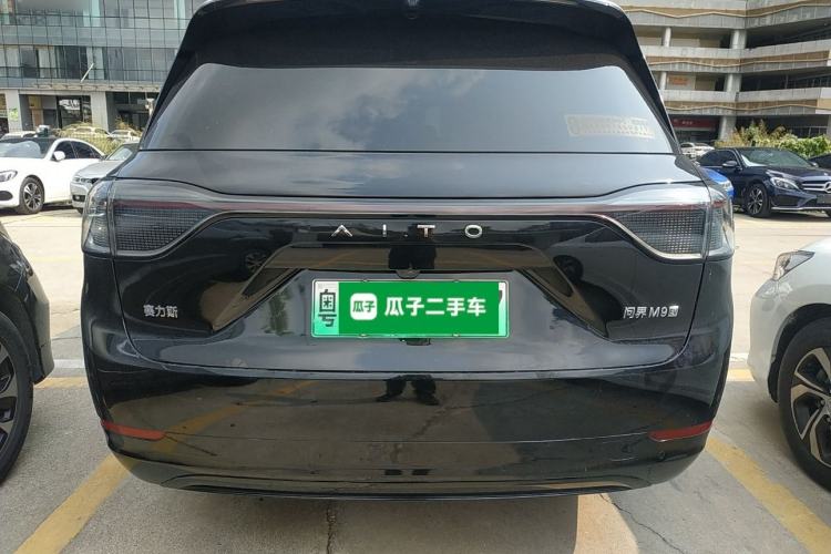 Used Hima AITO M9 2024 All-Electric Ultra Version 100 kWh 5-Seater Model Rear