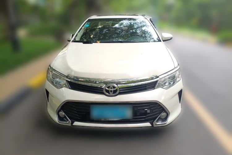 Used Toyota Camry 2016 2.0E 10th Anniversary Elite Edition
