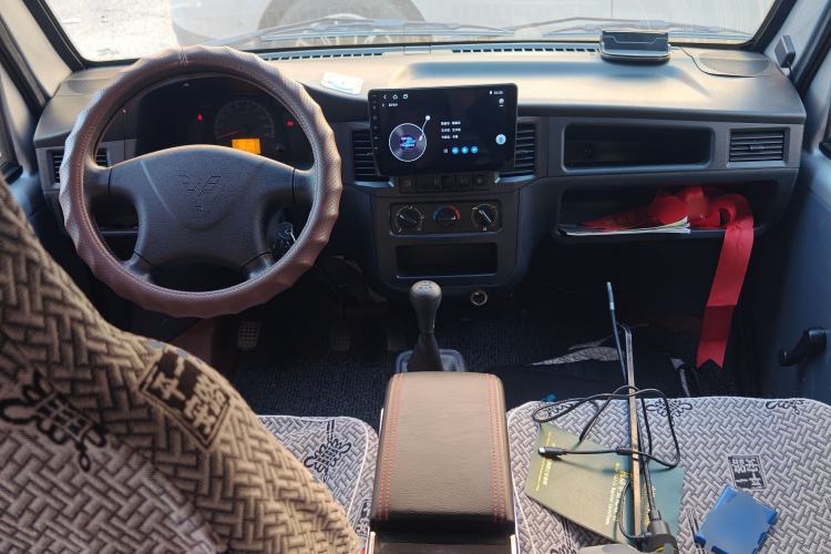 Used Wuling Zhiguang 2023 1.5L Practical Version 5/7 Seats
