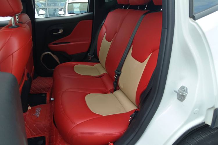 Used Jeep Renegade 2017 180T Automatic High-Energy Version