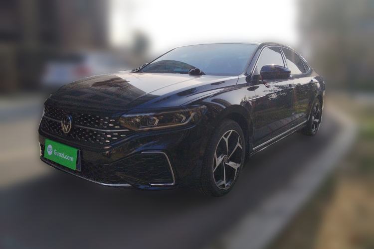 Used Volkswagen Passat 2024 380TSI Starry Luxury Edition