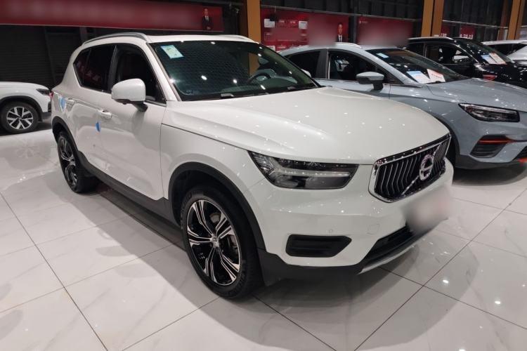 Used Volvo XC40 2022 T4 Four-Wheel Drive Smart & Luxurious Edition
