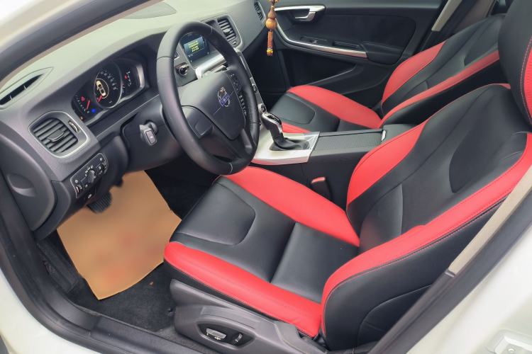 Used Volvo S60 2016 S60L T3 Smart Drive Edition
