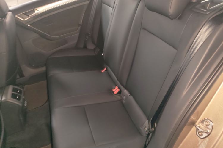 Used Volkswagen Golf 2019 200TSI DSG Comfort & Ambition Edition China VI Standard
