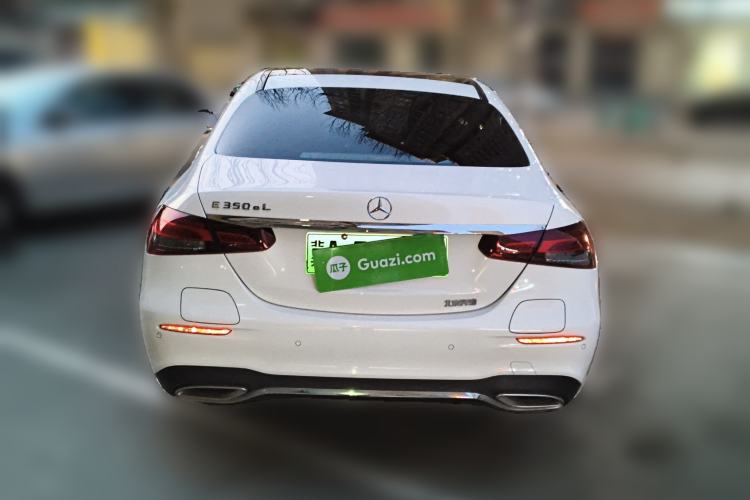 Used Mercedes-Benz E-Class New Energy 2022 Restyled E 350 e L Plug-in Hybrid Sports Sedan Rear