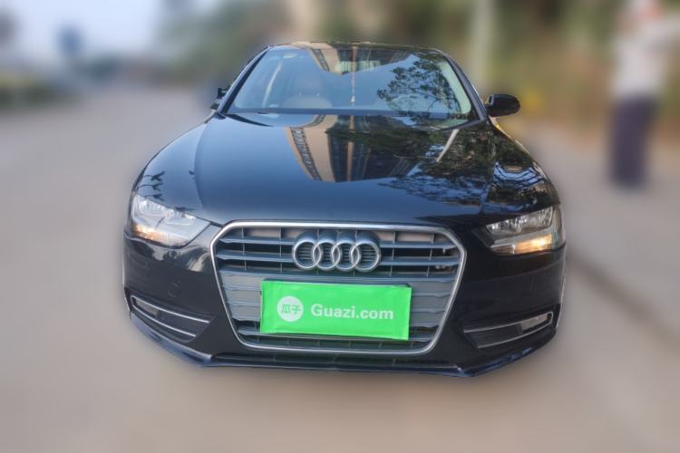 Used Audi A4L 2015 30 TFSI Manual Comfort Model
