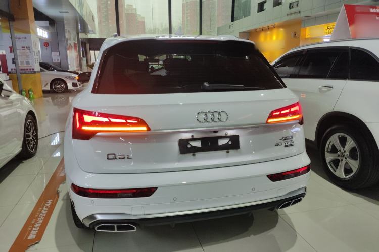 Used Audi Q5L 2022 Updated 40T Luxury Dynamic Edition
