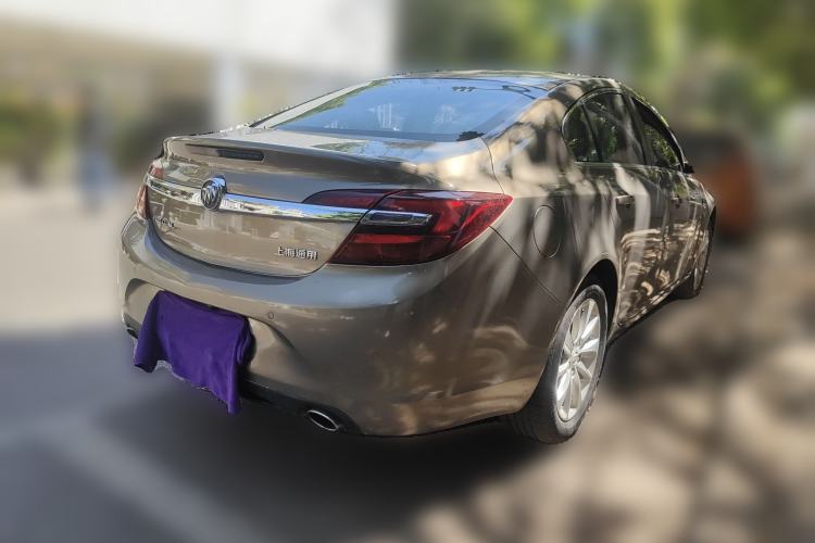 Used Buick Regal 2014 2.0L Leading Fashion Edition Rear Right 45 Deg