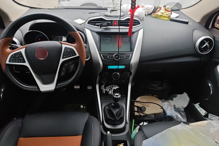 Used BYD Yuan 2017 1.5L Manual with Panoramic Sunroof