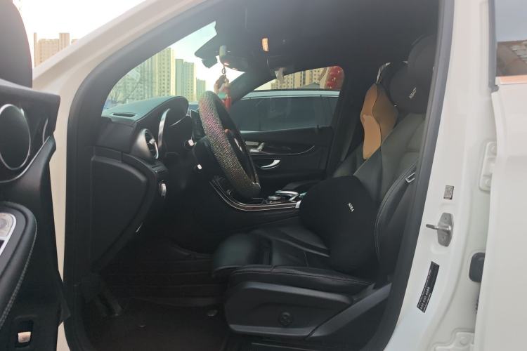 Used Mercedes-Benz GLC 2019 GLC 260 L 4MATIC Dynamic Model Left Front Seat