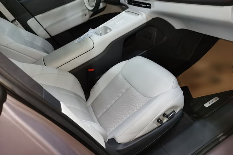 Used XPeng G6 2025 625 Long-Range Max Flagship Edition
