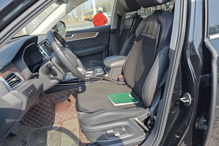 Used Hongqi HS7 2022 2.0T DCT Two-Wheel Drive Smart Connect Flagship Edition 7 Seats
