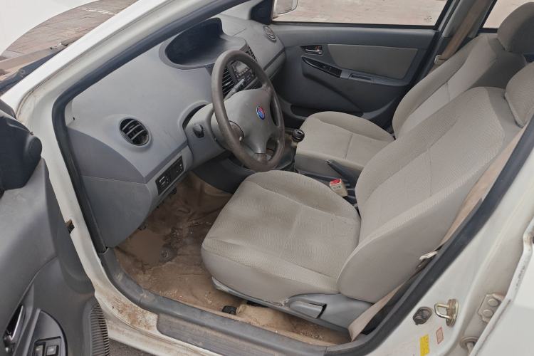 Used Geely Auto Diamond 2013 1.5L Manual Elite Model Driver Seat