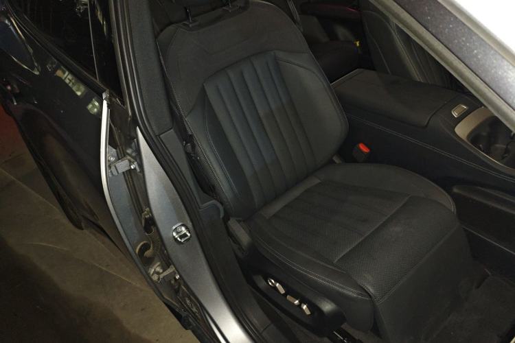 Used ONVO L60 2024 60 kWh Rear-Drive Version