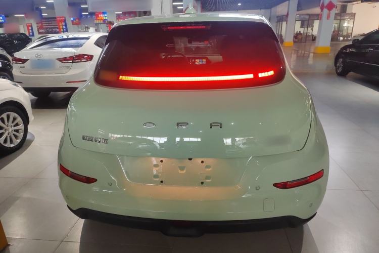 Used ORA Good Cat 2023 401 km Standard Range Luxury Version Lithium Iron Phosphate