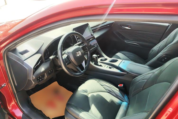 Used Toyota Avalon 2019 Dual-Engine 2.5L XLE Prestige Version China V Standard
