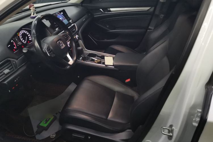 Used Honda Accord 2018 260TURBO Elite Edition China VI Left Front Seat