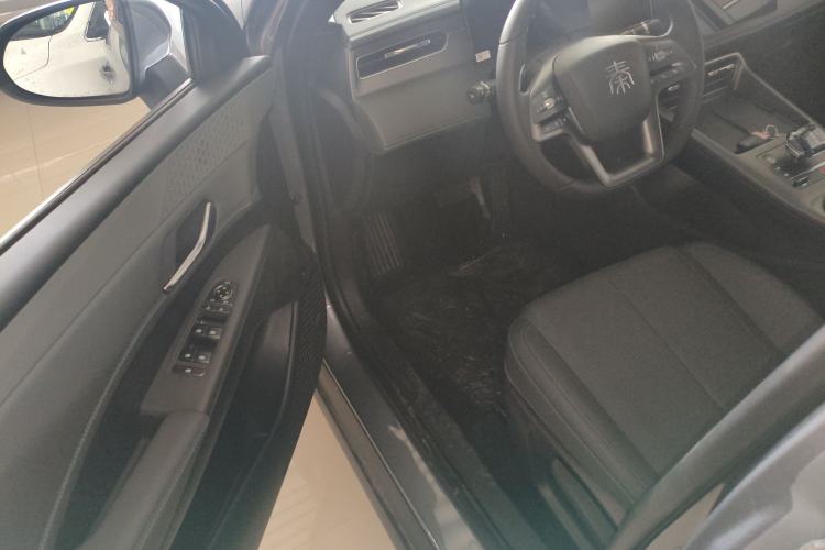 Used BYD Qin PLUS 2025 EV Smart Drive Edition 420KM Leading Model