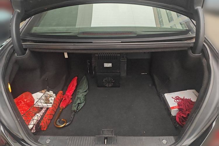 Used Mercedes-Benz S-Class 2010 S 400 L HYBRID Trunk